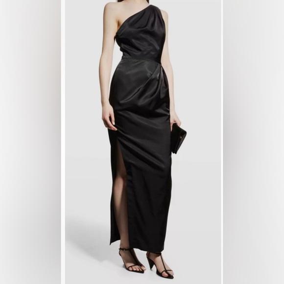 Arias Women’s Black Draped One-Shoulder Gown - Picture 2 of 10